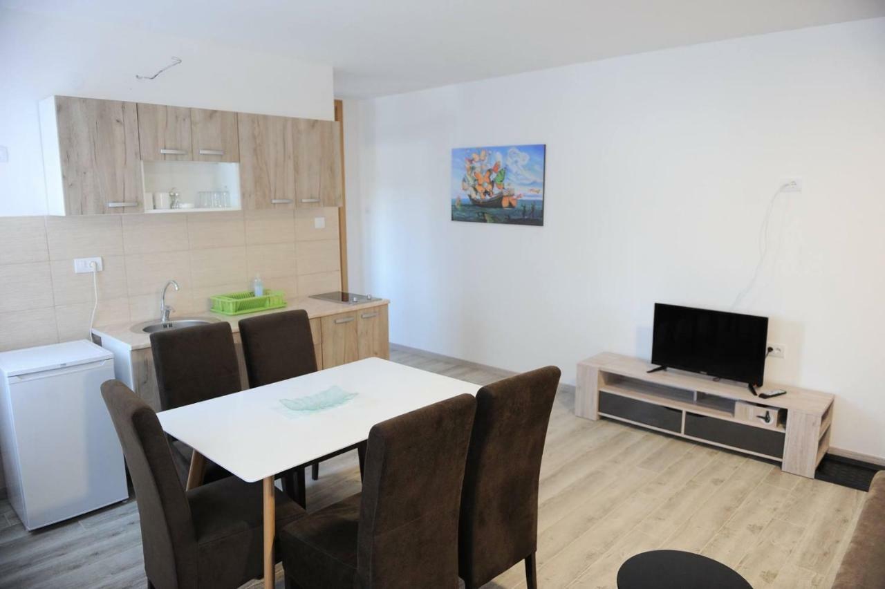 Goma Kop Apartmani 카파오닉 외부 사진