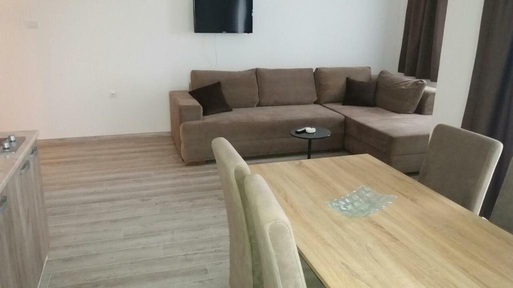 Goma Kop Apartmani 카파오닉 외부 사진